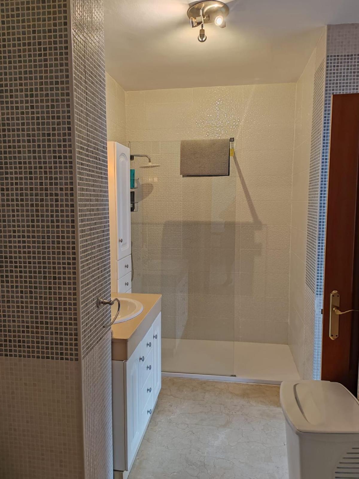 Seaview Apartment With Great Amenities & Facilities بينالماذينا المظهر الخارجي الصورة
